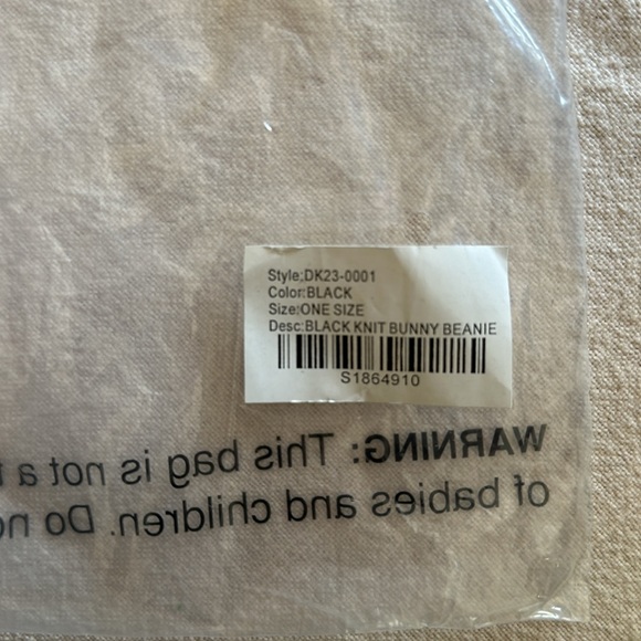 Dollskill Exclusive Black Bunny Ear beanie NWT - Picture 5 of 6